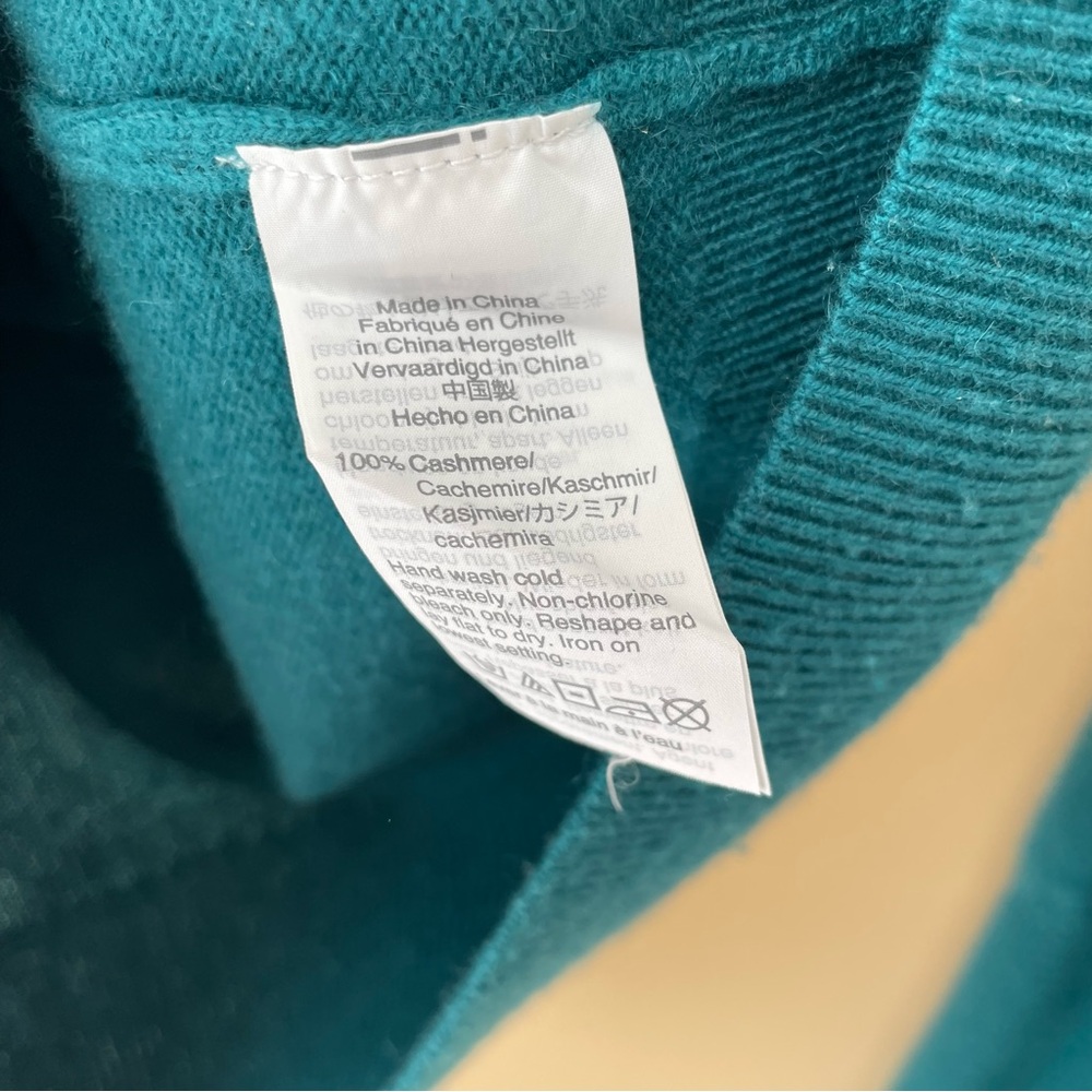 JCREW Cashmere V-neck fitted sweater in Teal AD465 - Picture 7 of 8